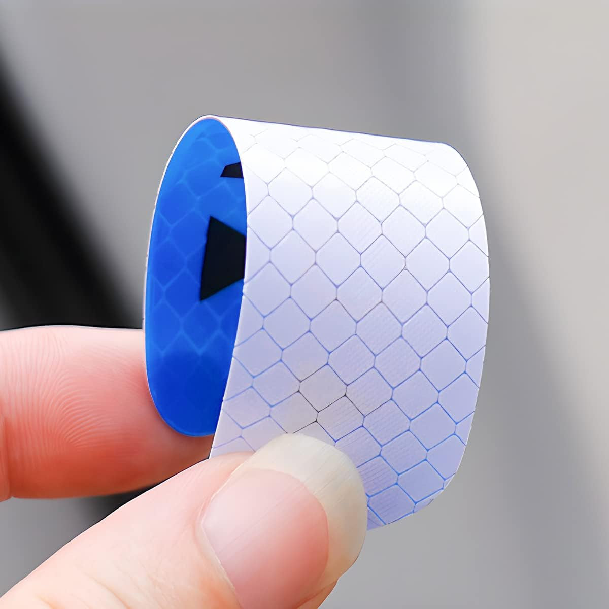 4PCS Reflective Door Warning Stickers – Anti-Collision Safety Decals 💡🚗